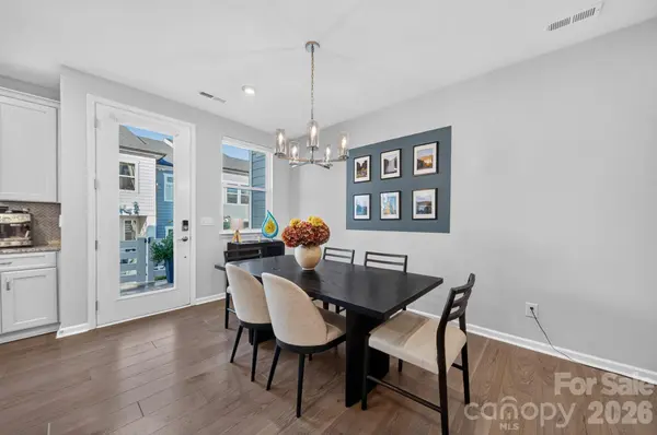 619 Myrick ALY, Charlotte, NC 28217