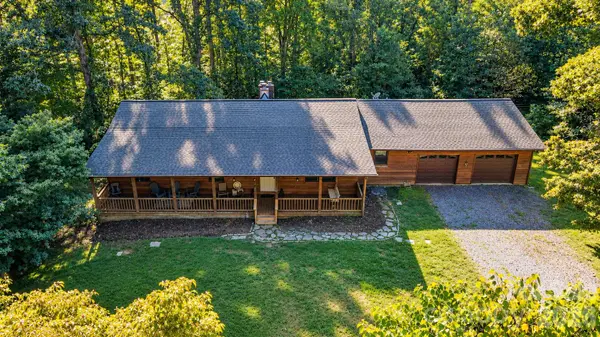 3576 Julian Welborn DR, Morganton, NC 28655