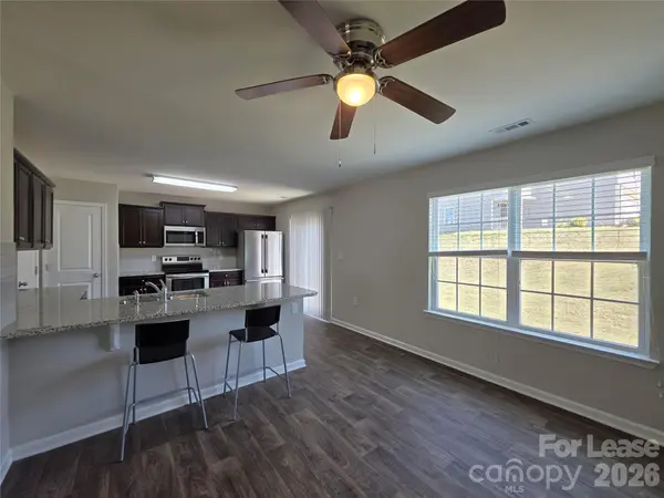 4265 Long Arrow DR, Concord, NC 28025