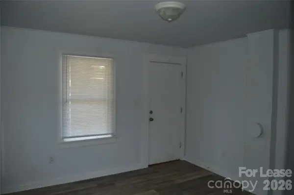 517 Elm ST, Statesville, NC 28677