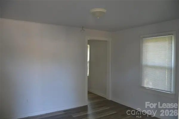 517 Elm ST, Statesville, NC 28677