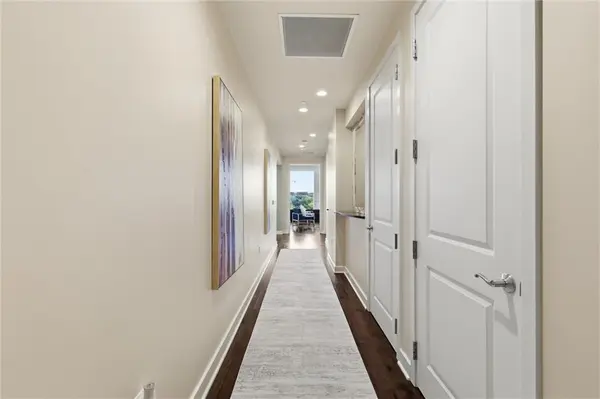 700 W 31st #304 ST, Kansas City, MO 64108