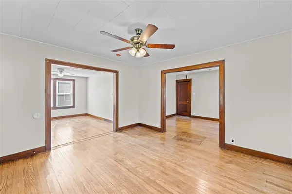1228 S Main ST, Ottawa, KS 66067
