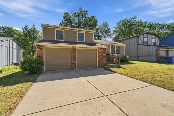 16605 W 125th ST, Olathe, KS 66062