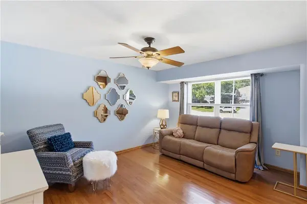 16605 W 125th ST, Olathe, KS 66062