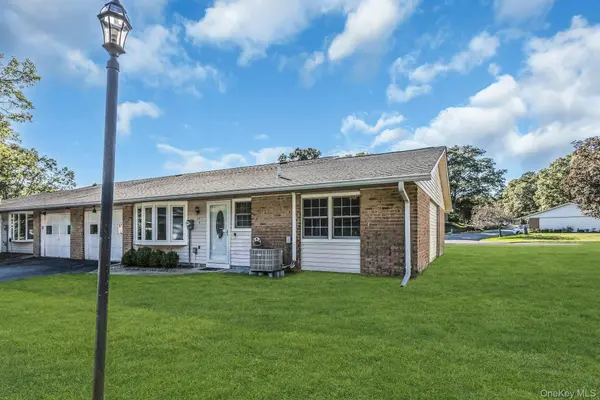 387 Woodbridge DR #A, Ridge, NY 11961