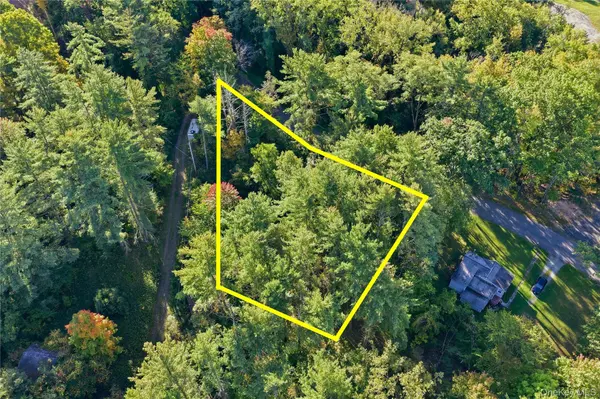 66 Turkey Hill RD, Kerhonkson, NY 12446