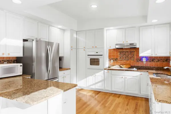235 Norfolk DR, East Hampton, NY 11937
