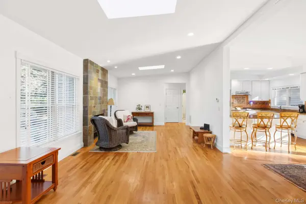 235 Norfolk DR, East Hampton, NY 11937