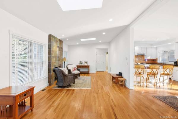 235 Norfolk DR, East Hampton, NY 11937