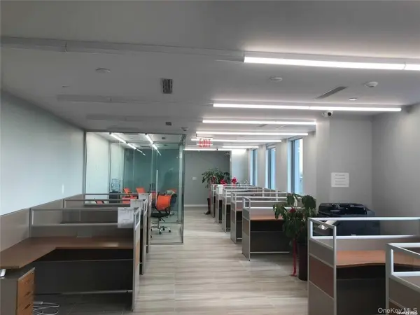 38-08 Union ST #12F, Flushing, NY 11354