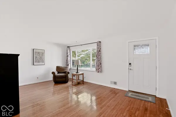 2015 W 46th ST, Indianapolis, IN 46228