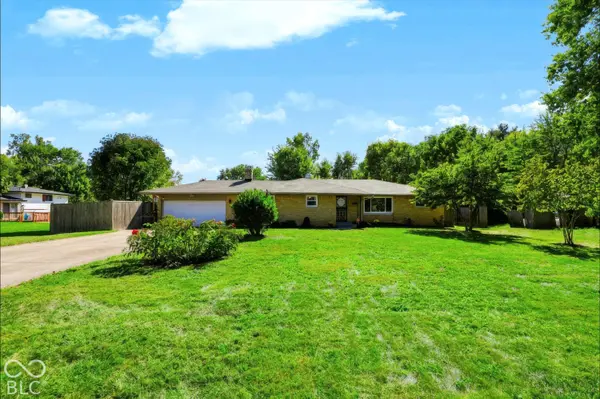 2015 W 46th ST, Indianapolis, IN 46228