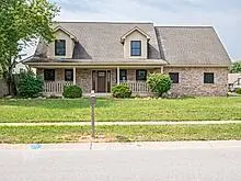 62 Eastview DR, Bargersville, IN 46106