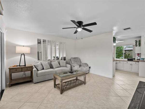 8130 PICKWICK RD, North Port, FL 34287