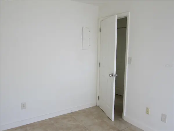 5701 NW 23RD TER #6, Gainesville, FL 32653