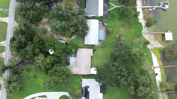 1020 W LAKE HAMILTON DR, Winter Haven, FL 33881