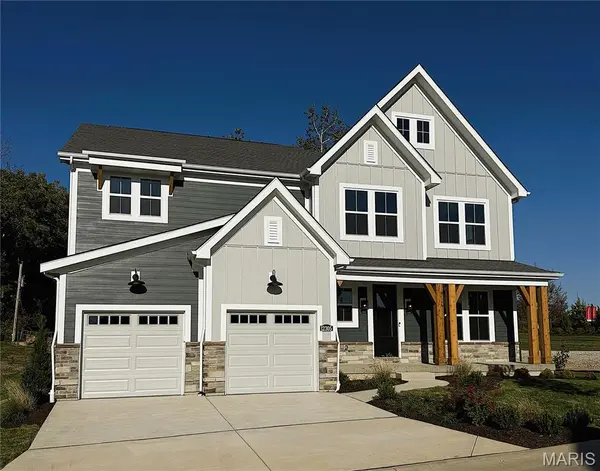 12305 Wildlife TRL, Town And Country, MO 63141