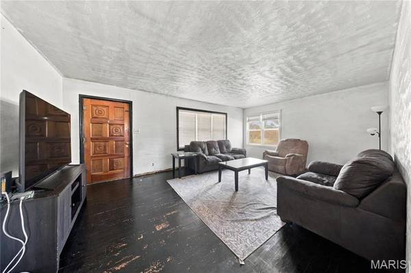 801 E Jack ST, Salem, MO 65560