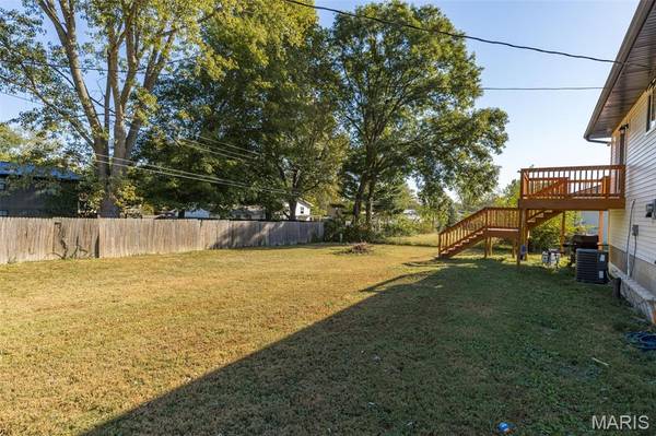 601 Louise ST, Farmington, MO 63640