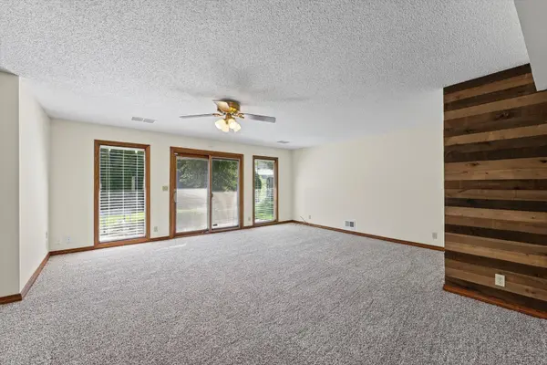 304 Carrie AVE, Urbana, IL 61802