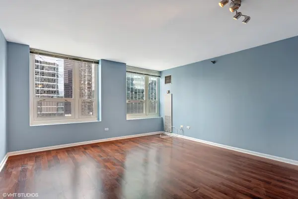 345 N LaSalle DR #3004, Chicago, IL 60654