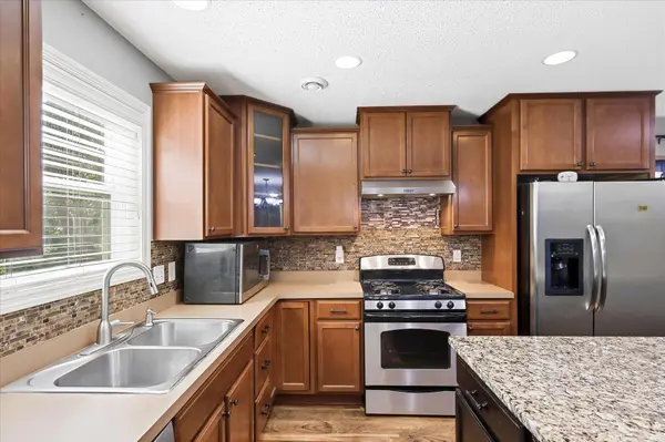 2169 Cedar Grove TRL, Eagan, MN 55122