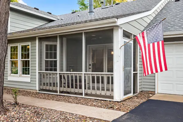 7780 Glenda CT, Apple Valley, MN 55124