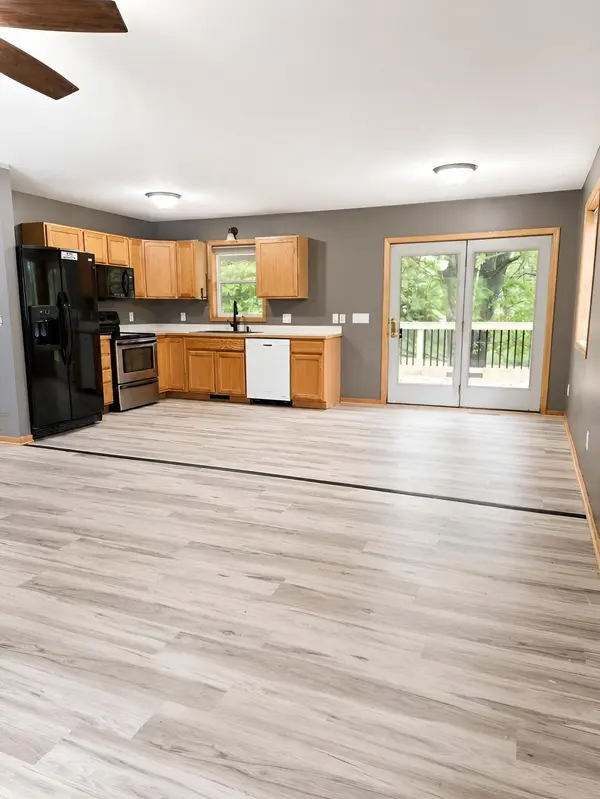 919 Lincoln AVE, Amery, WI 54001