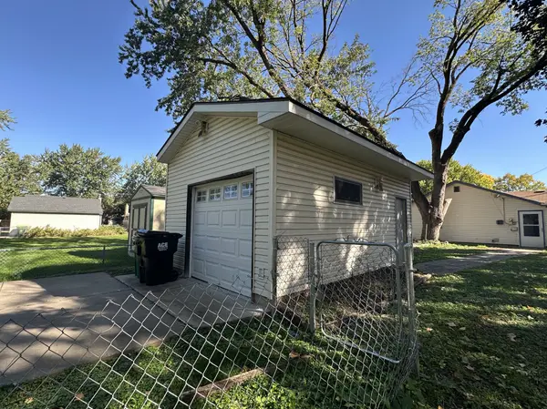 4635 Xenia AVE N, Crystal, MN 55422