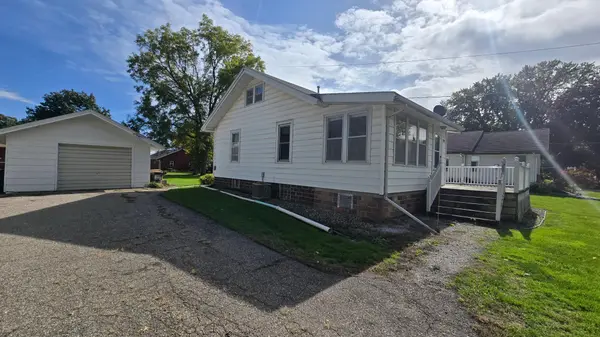 109 Hague AVE N, Hollandale, MN 56045