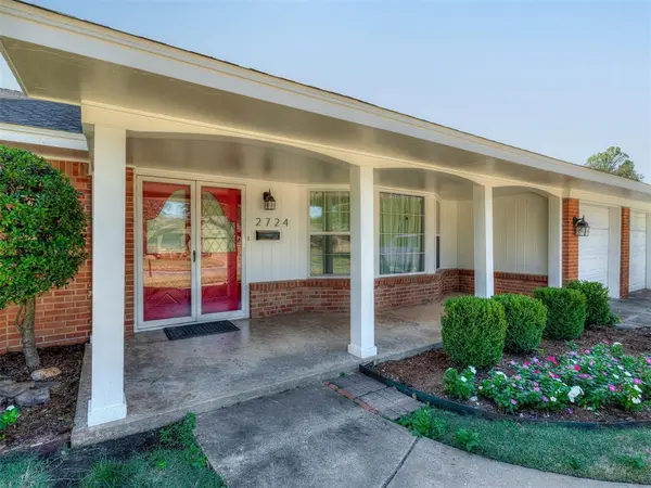 2724 Kerry LN, Oklahoma City, OK 73120