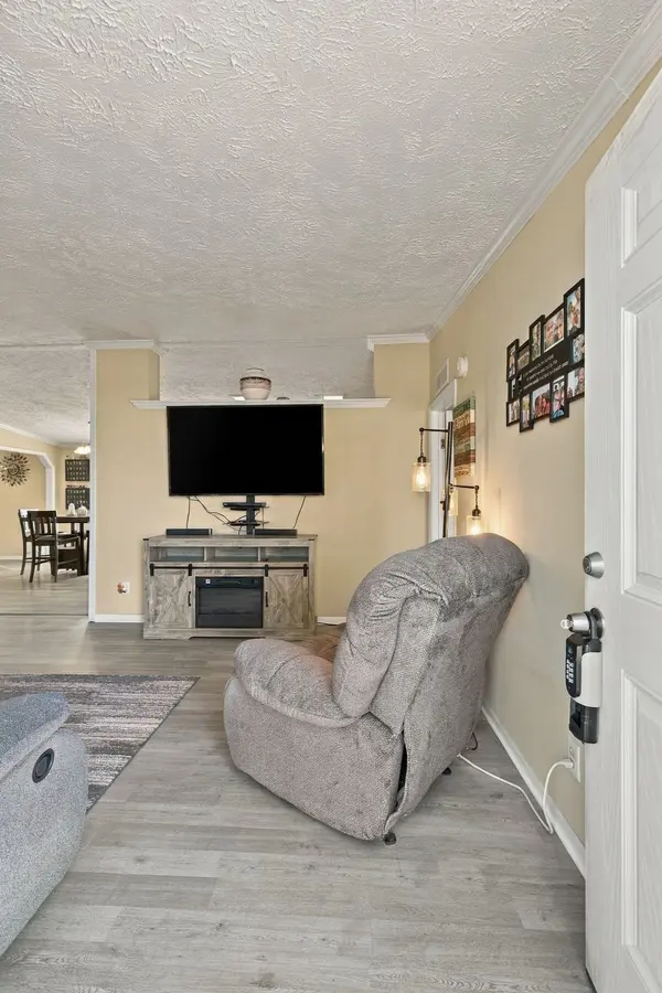 316 S Shore Dr, Antioch, TN 37013