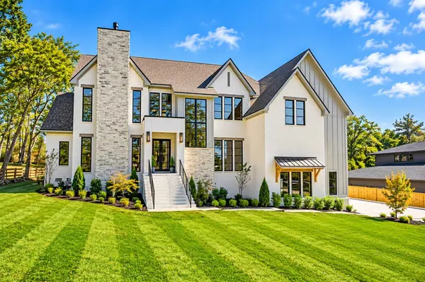 742 Templeton Dr, Nashville, TN 37205