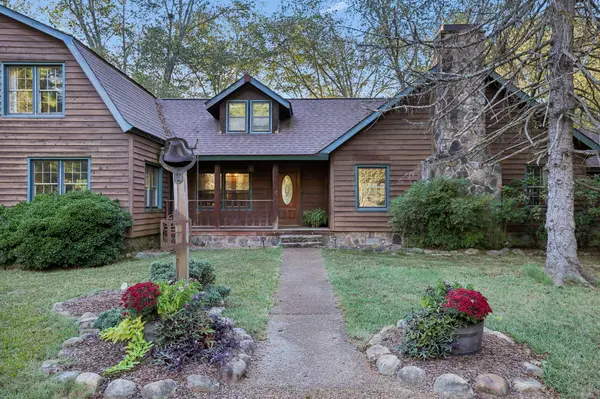 1006 Remington Pl, Manchester, TN 37355
