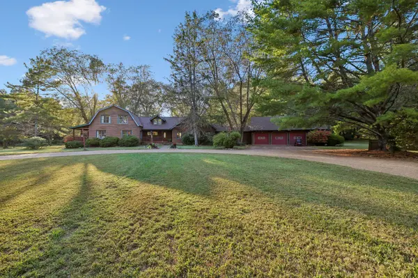1006 Remington Pl, Manchester, TN 37355