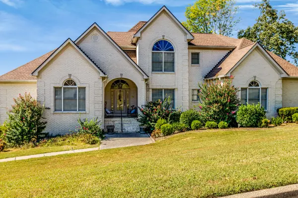 8105 Chaseview Ct, Nashville, TN 37221