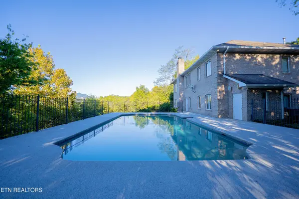 310 Teague, Sevierville, TN 37862