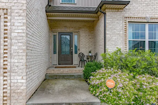 1126 Hilliard Ln, Clarksville, TN 37042