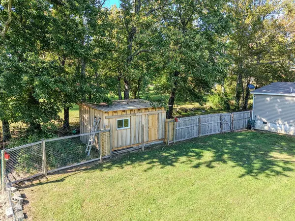 1395 Jewell Rd, Dayton, TN 37321