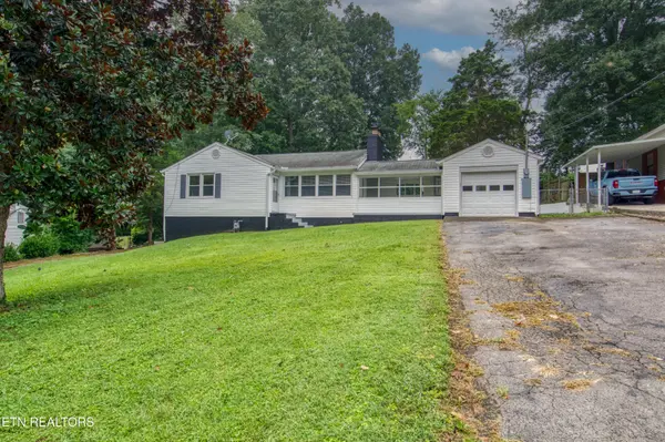 1806 Westchester Drive, Knoxville, TN 37918