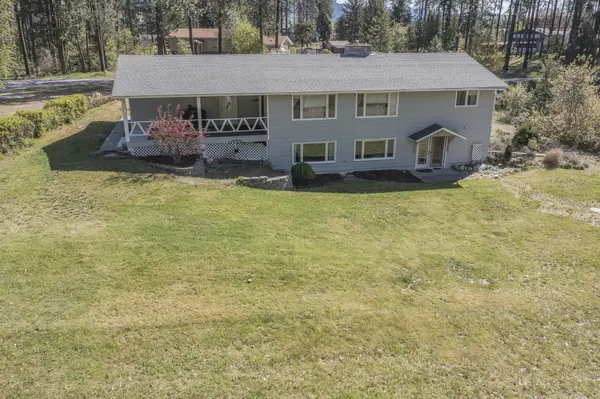 1140 S Pine St, Kettle Falls, WA 99141