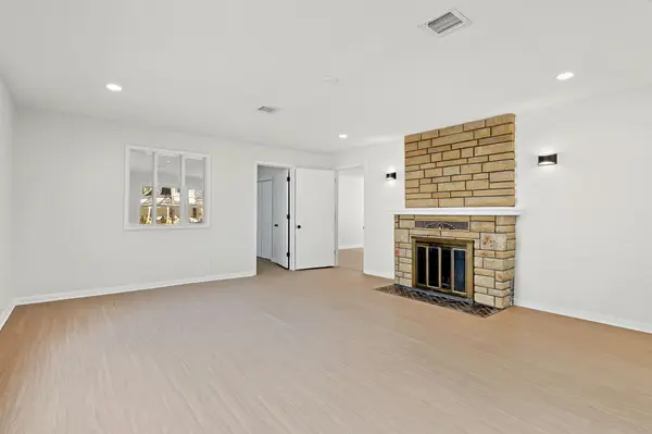 226 S Fern, Wichita, KS 67213