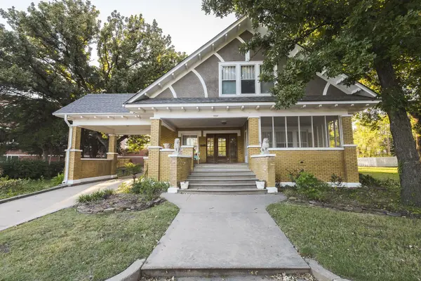 1003 N State St., Augusta, KS 67010