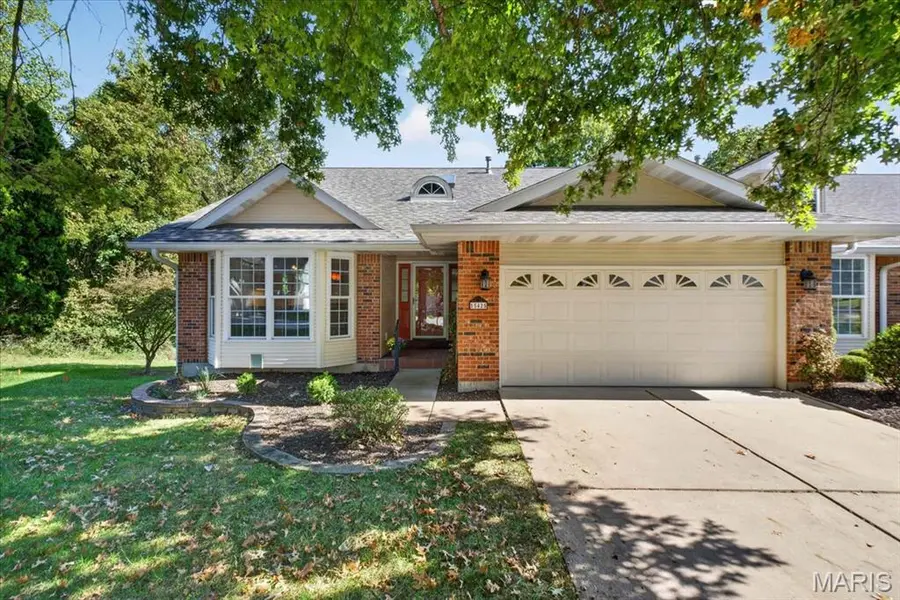 15425 Braefield DR, Chesterfield, MO 63017