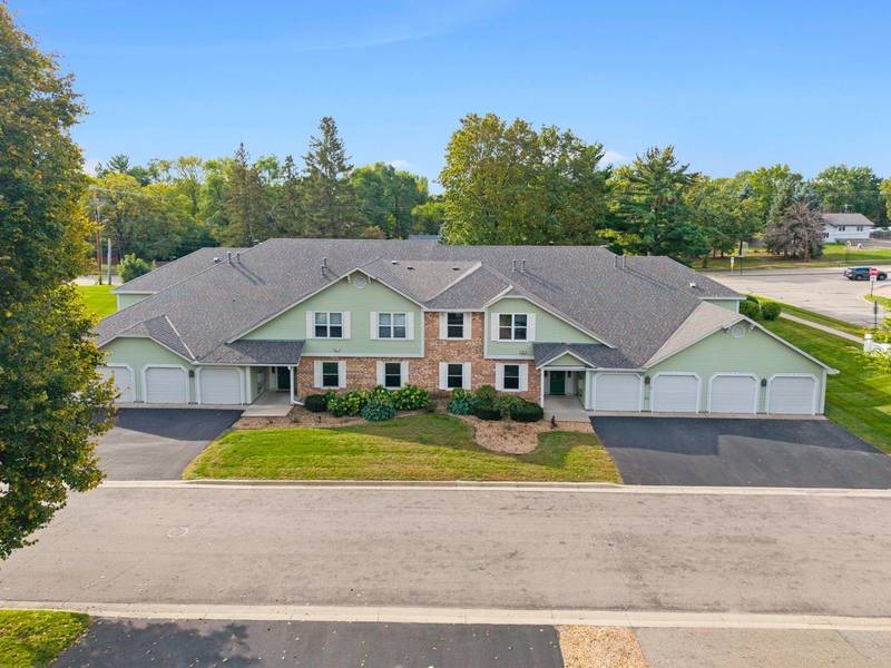 5137 Balmoral LN, Bloomington, MN 55437