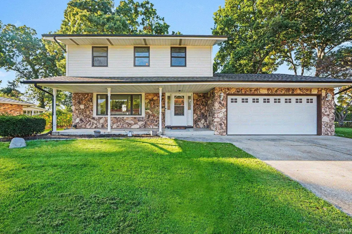 52335 Wayne CT, Granger, IN 46530