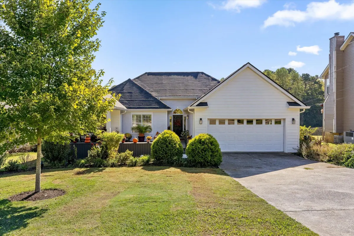 5710 Edgmon Road, Ooltewah, TN 37363