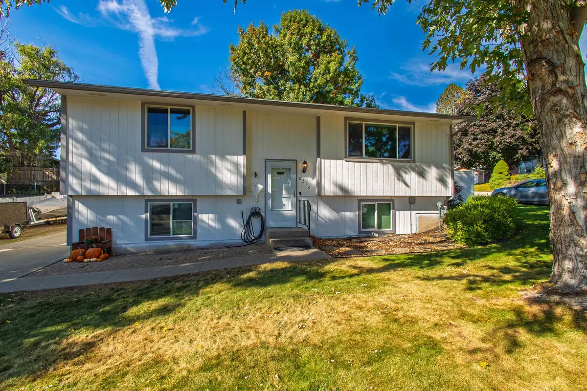 8319 N N Wilding Dr, Spokane, WA 99208