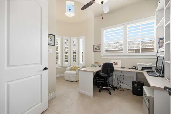 110 Lucia CIR #1, Lakeway, TX 78734